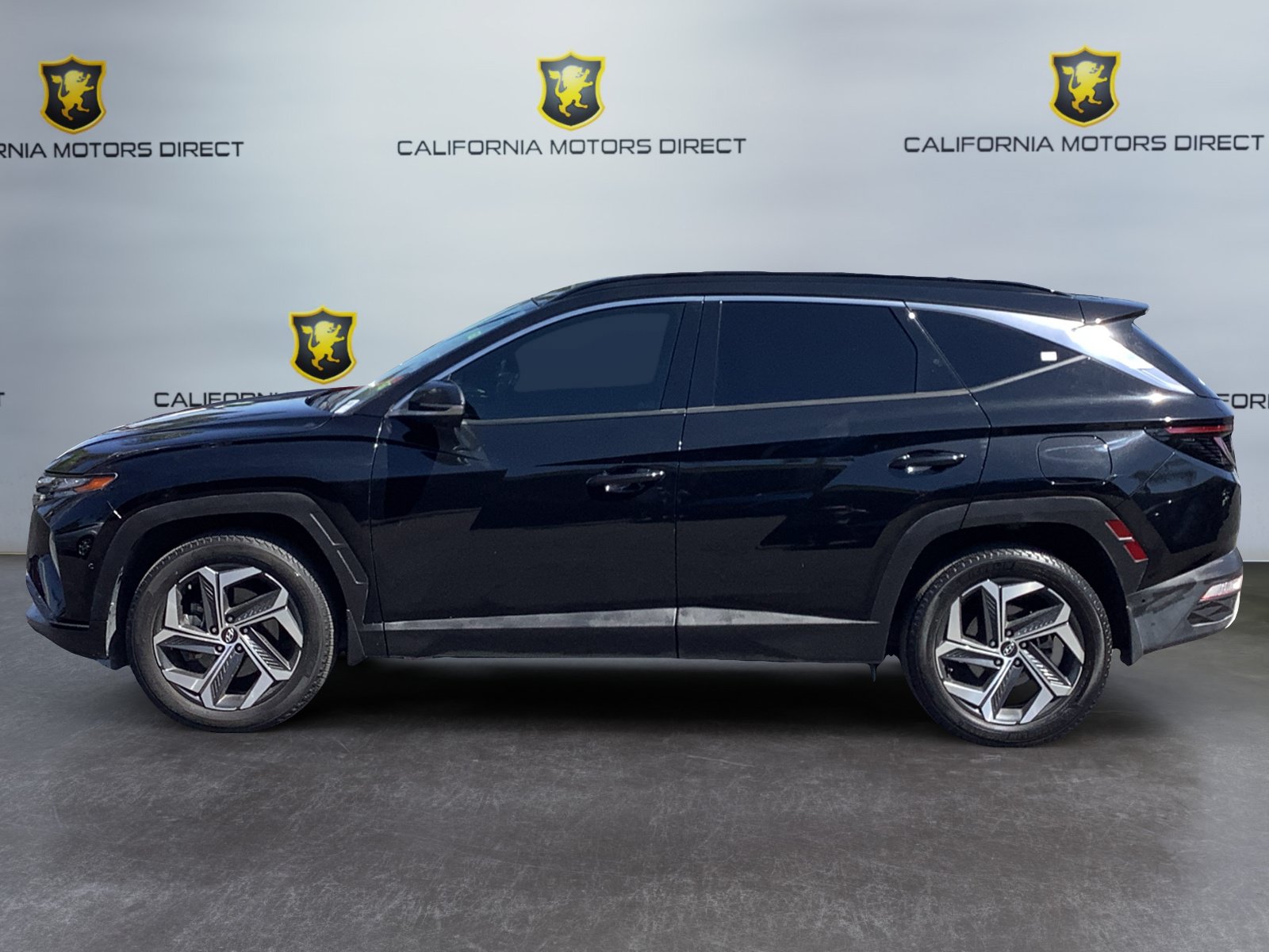 Used 2022 Hyundai Tucson Limited w/ Winter Package AWD/4WD image 2