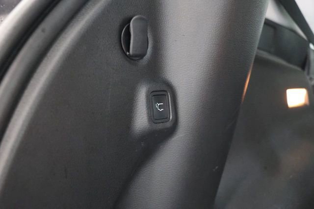 Used 2022 Jeep Compass Latitude w/ Sun and Sound Group AWD/4WD image 36