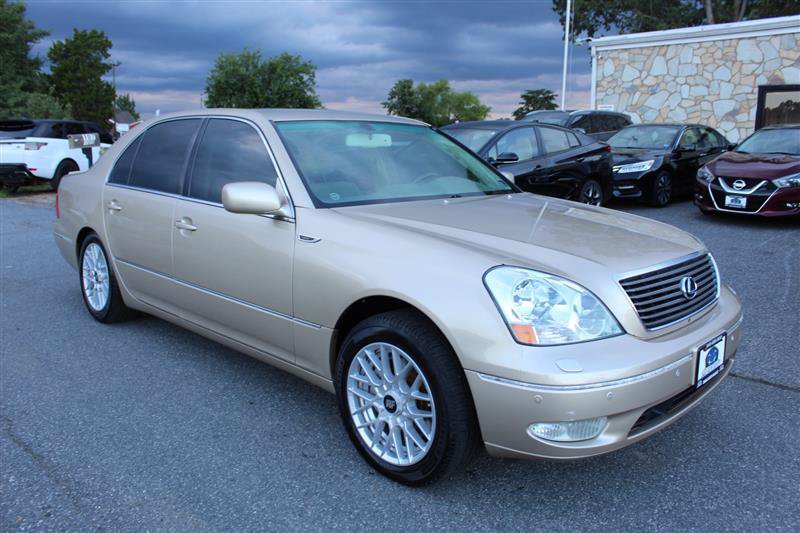 Used 2002 Lexus LS 430 RWD image 9