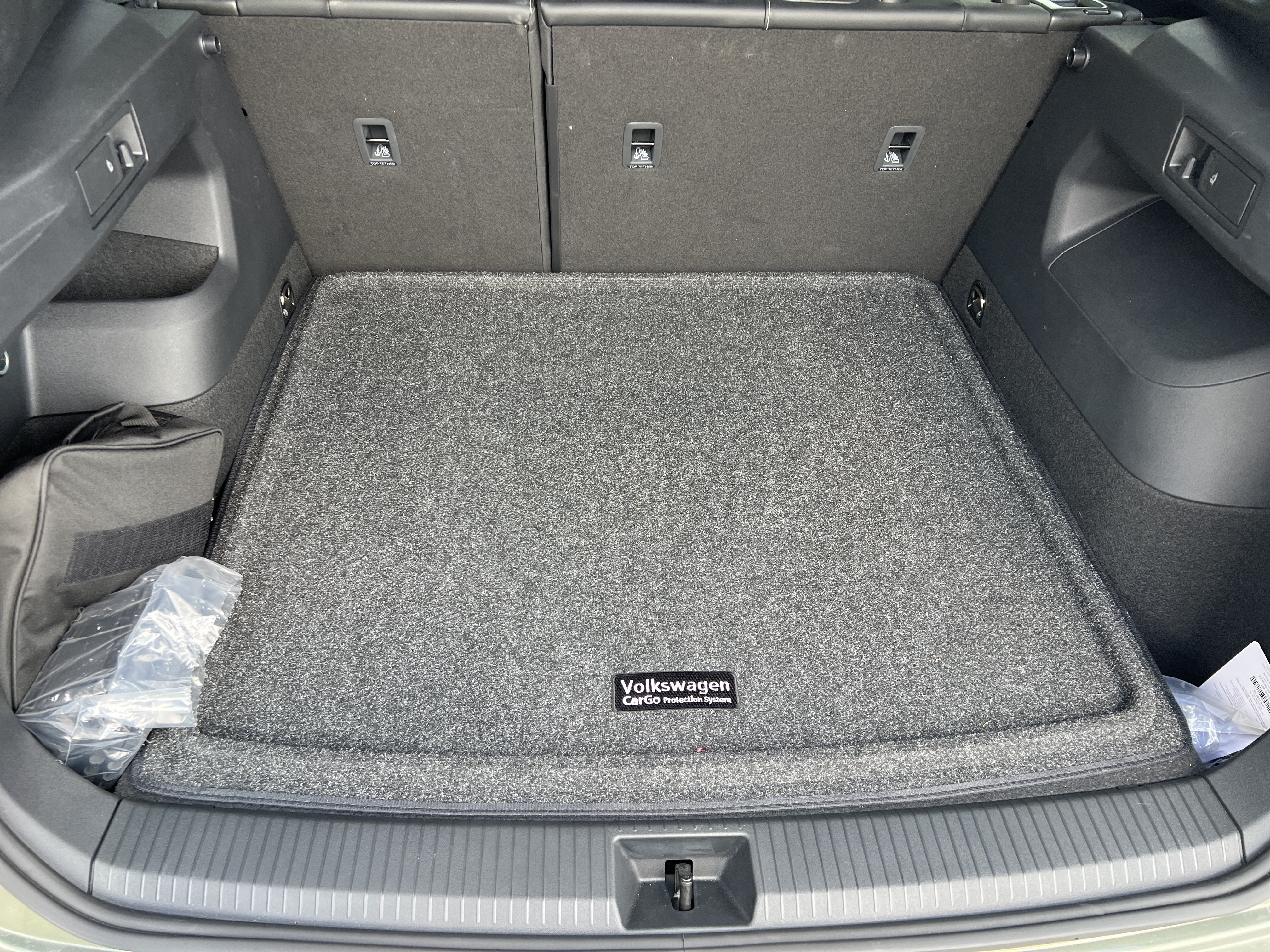 Certified 2026 Volkswagen Tiguan SE R-Line FWD image 28