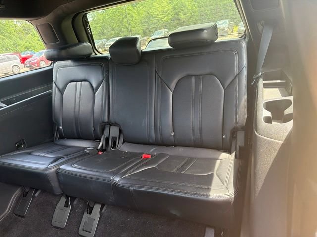 Used 2019 Ford Expedition Limited w/ Special Edition Package AWD/4WD image 10