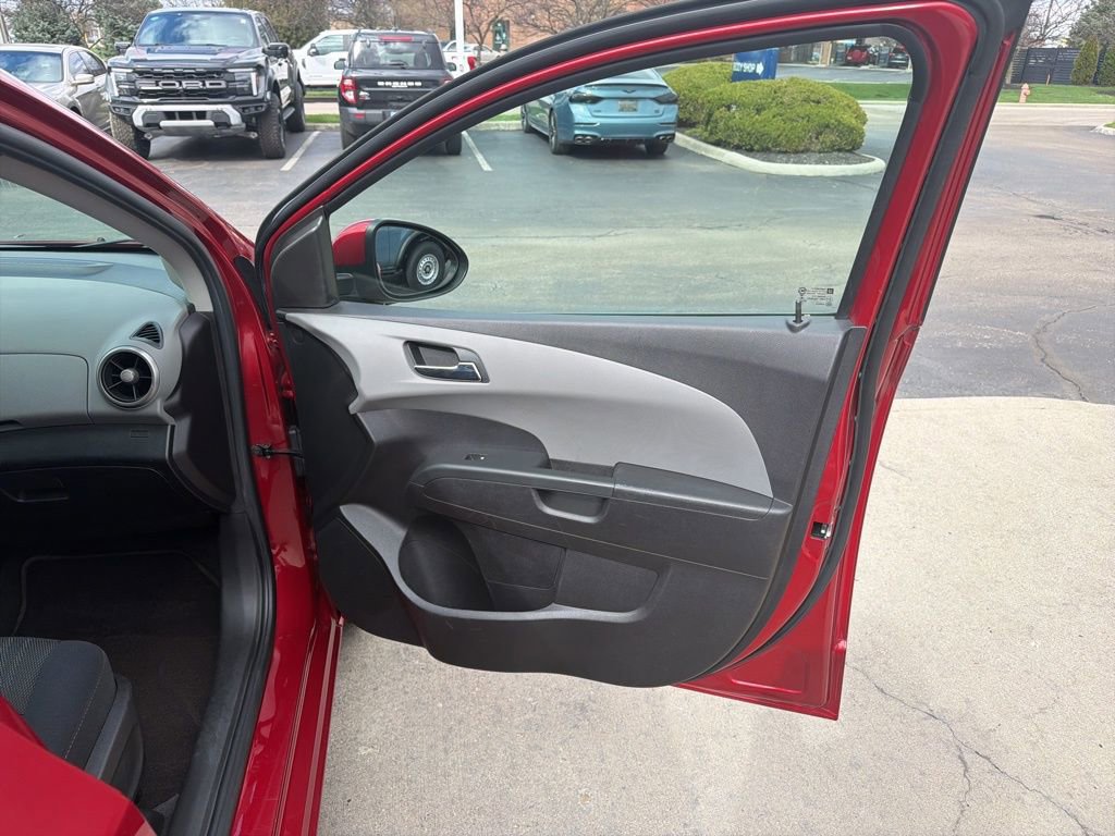 Used 2015 Chevrolet Sonic LT w/ Wheels and Fog Lamp Package image 32