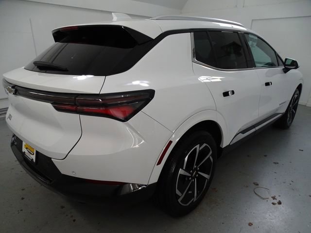 Used 2025 Chevrolet Equinox EV LT image 22