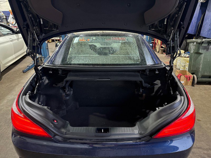 Used 2013 Mercedes-Benz SL 550 image 36