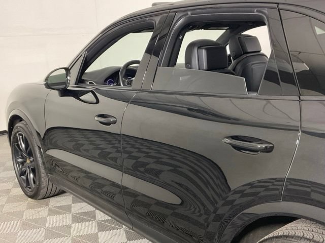 Used 2023 Porsche Cayenne S Platinum AWD/4WD image 32