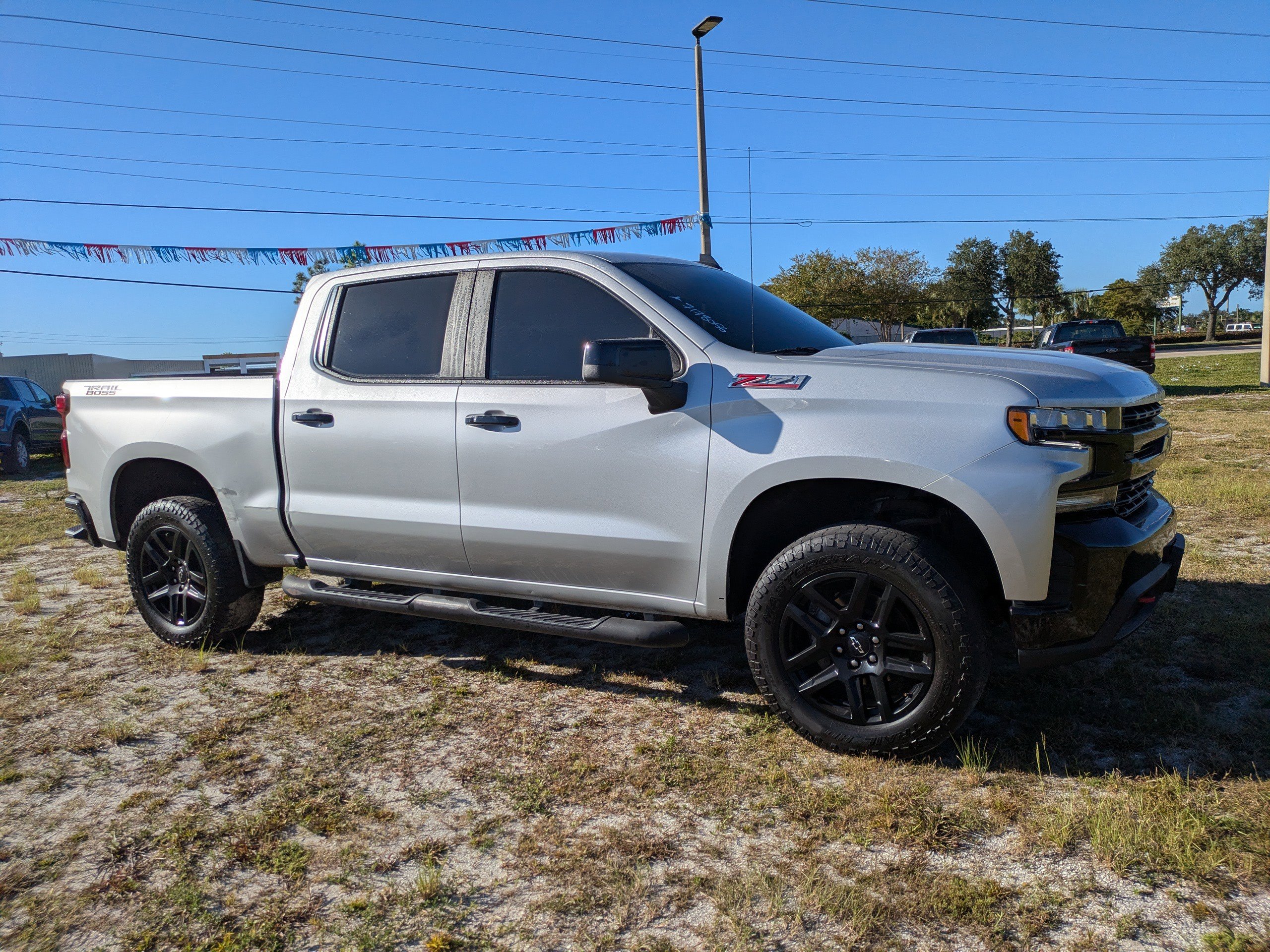 Used 2021 Chevrolet Silverado 1500 LT Trail Boss w/ Bed Protection Package image 2