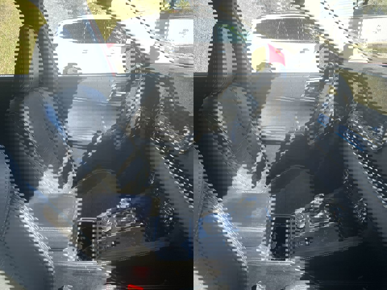 Used 2024 Mitsubishi Outlander SE image 4