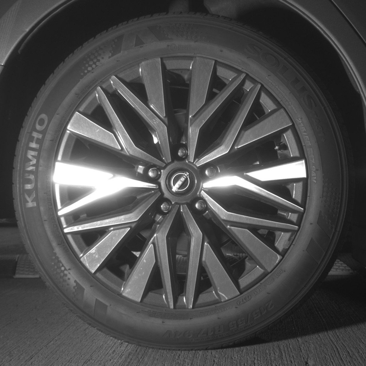 Used 2025 Nissan Altima 2.5 SV image 15