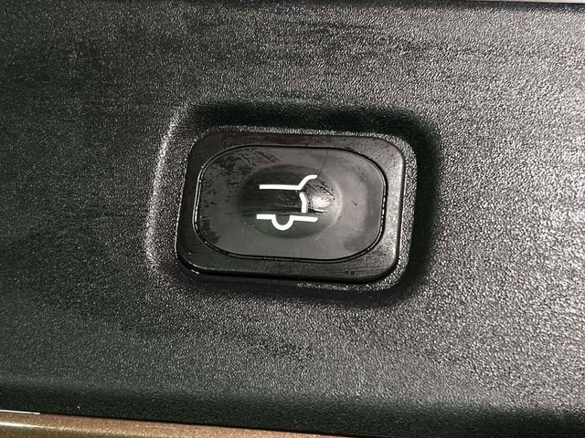 Used 2025 Lincoln Navigator Black Label image 23