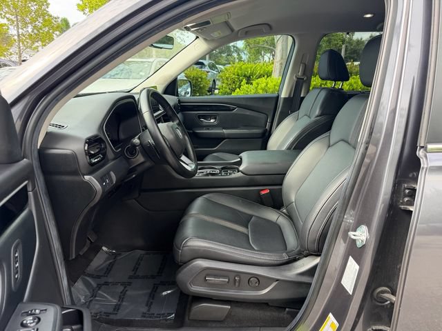 Used 2024 Honda Pilot EX-L image 11