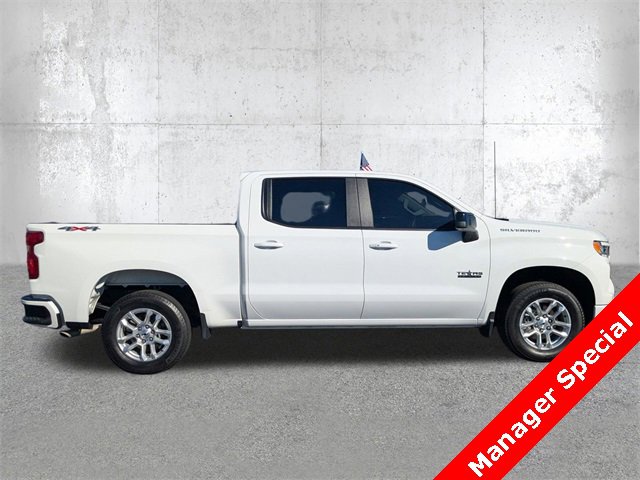 Used 2024 Chevrolet Silverado 1500 RST image 3