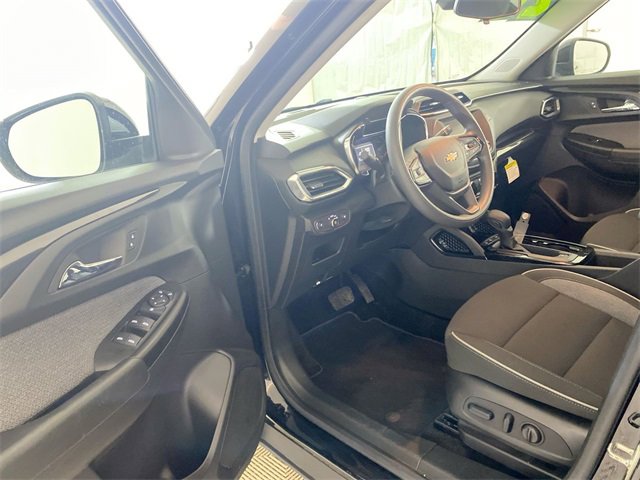 Used 2023 Chevrolet TrailBlazer LT image 27