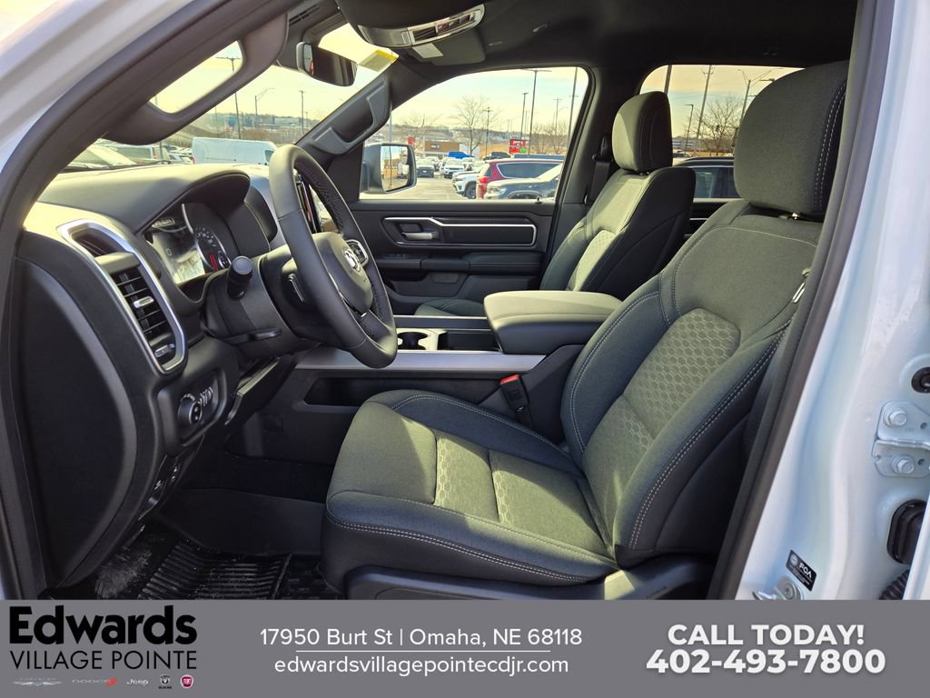 New 2026 RAM 1500 Big Horn AWD/4WD image 12