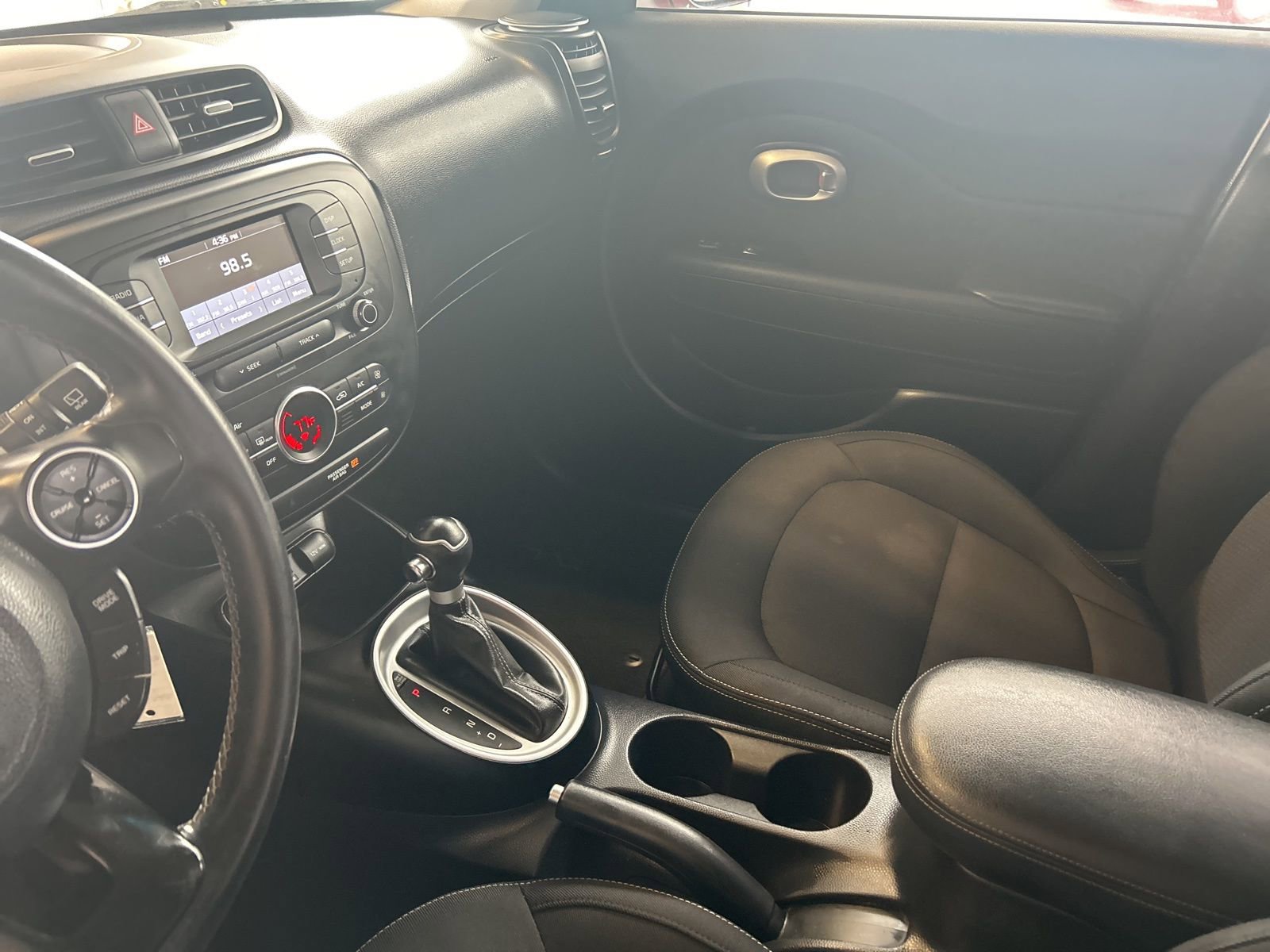 Used 2017 Kia Soul + w/ Designer's Package image 19