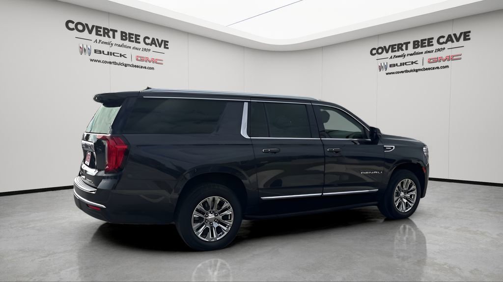 Certified 2023 GMC Yukon XL Denali image 10