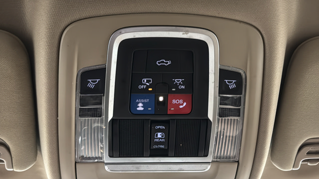 Used 2022 RAM 3500 Laramie AWD/4WD image 34