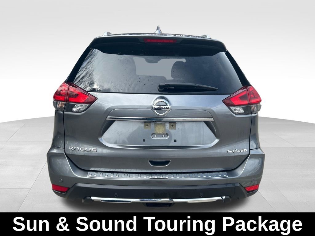 Used 2019 Nissan Rogue SV w/ Sun & Sound Touring Package AWD/4WD image 4