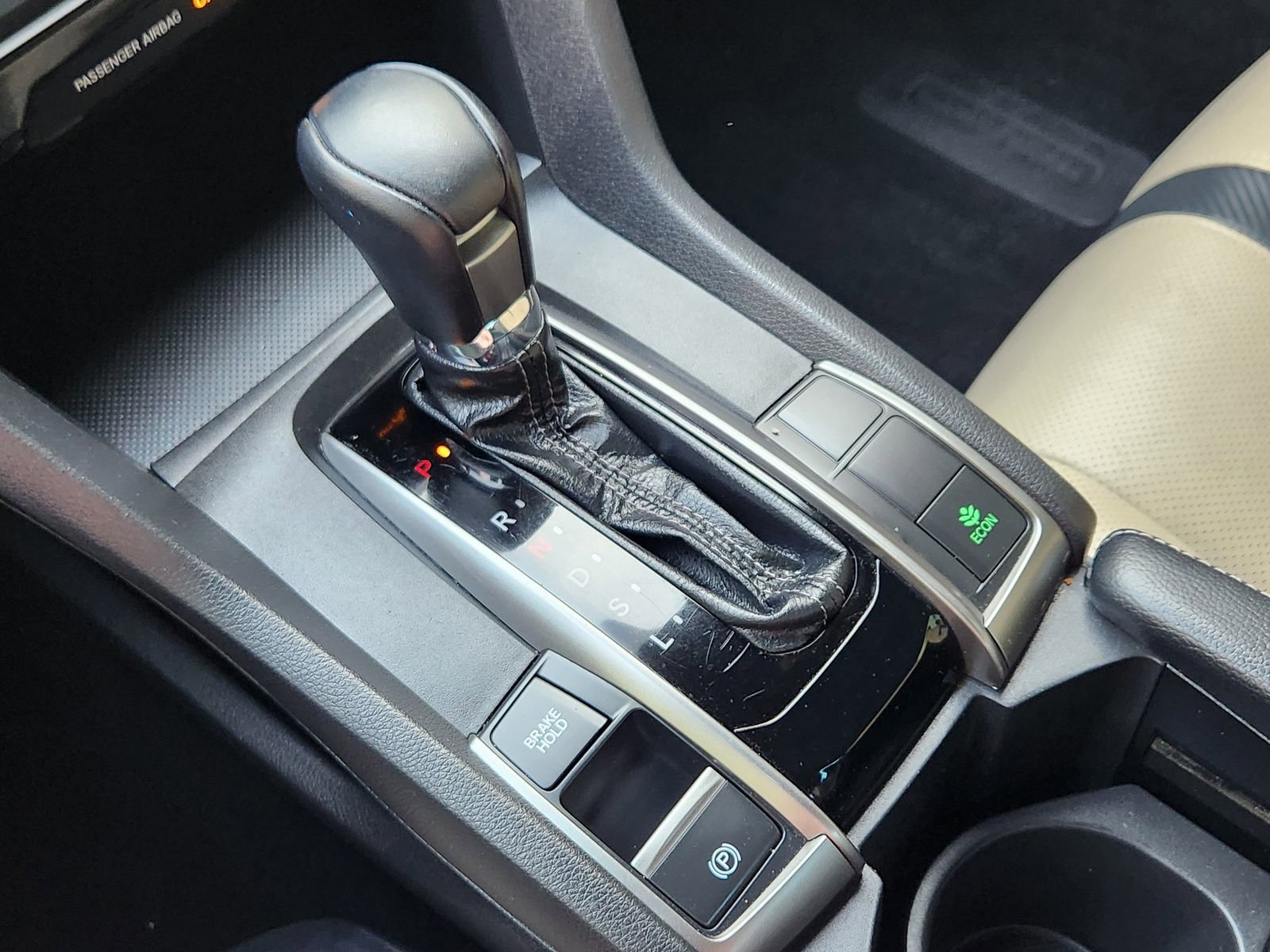 Used 2018 Honda Civic EX-L image 24