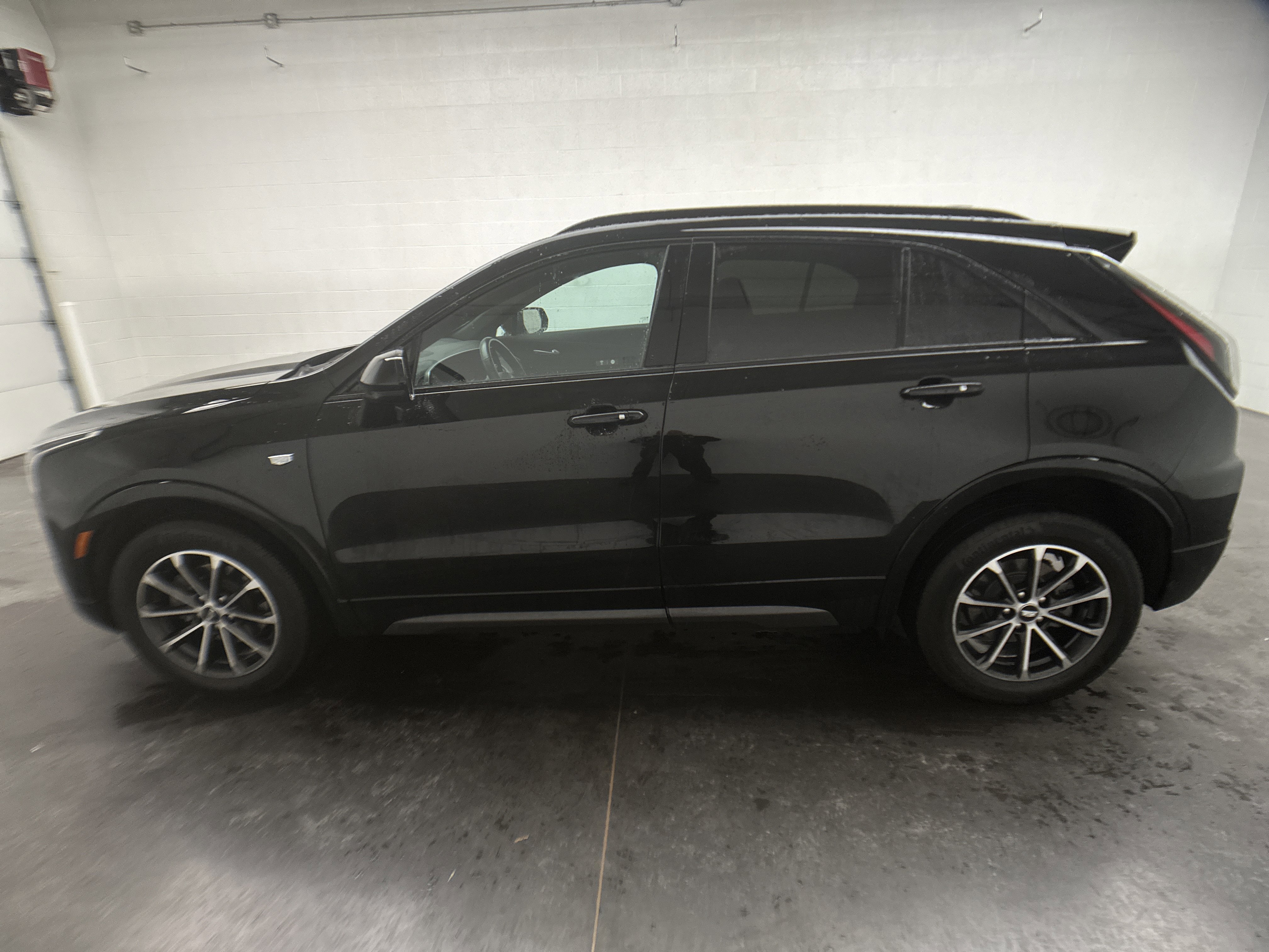 Used 2024 Cadillac XT4 Sport image 6