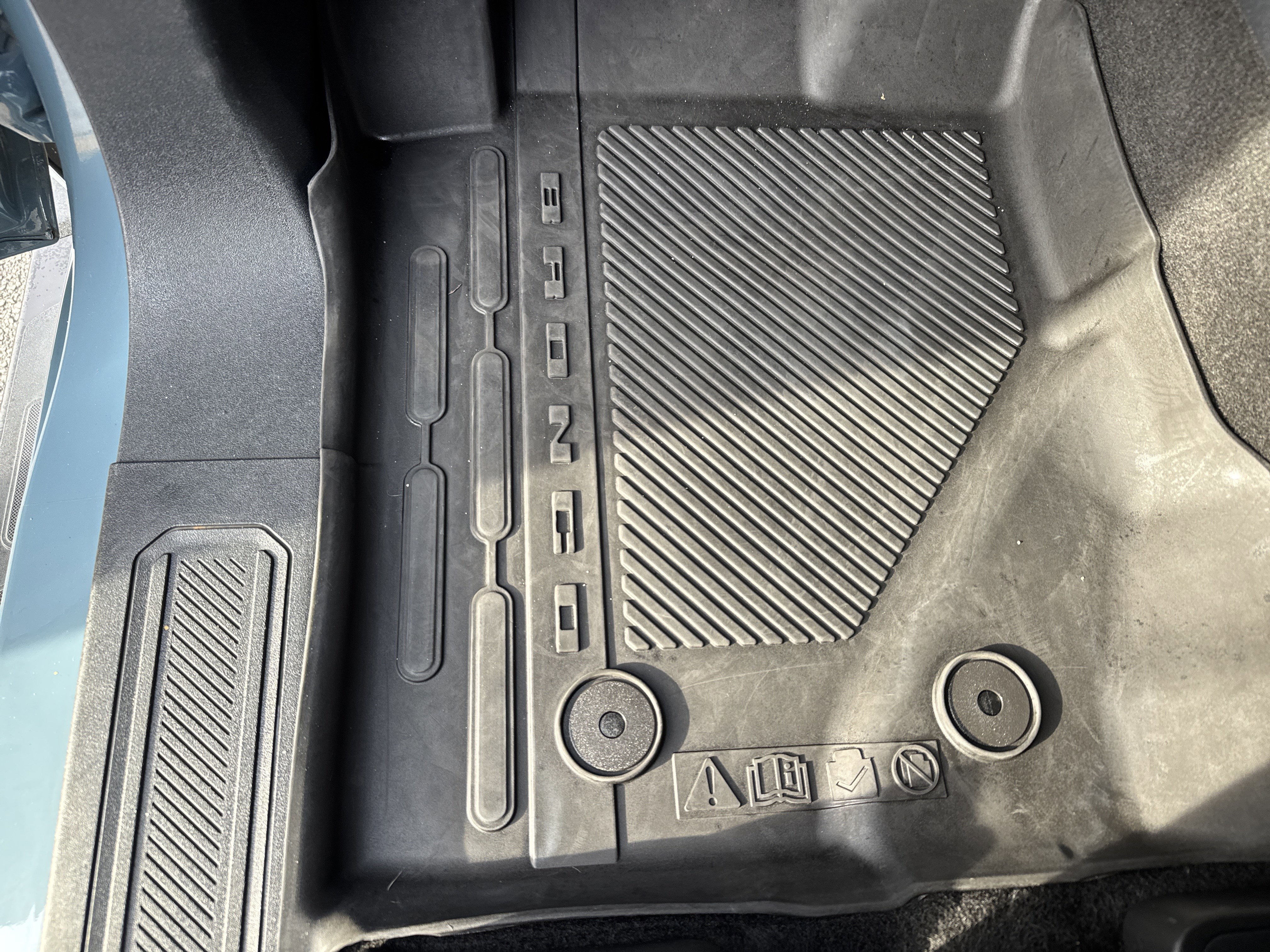 Used 2023 Ford Bronco Wildtrak image 16