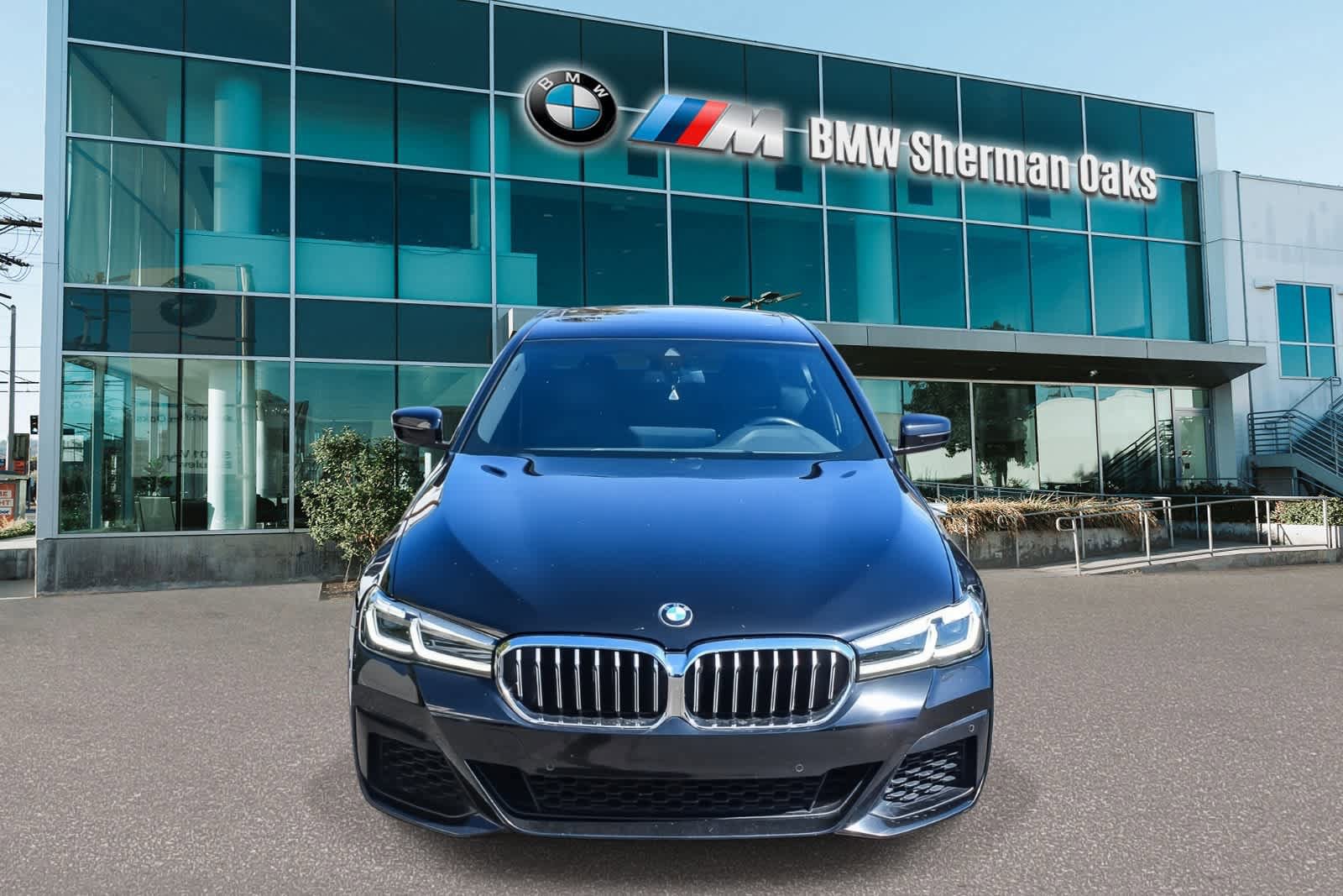 Certified 2023 BMW 540i w/ M Sport Package RWD image 2