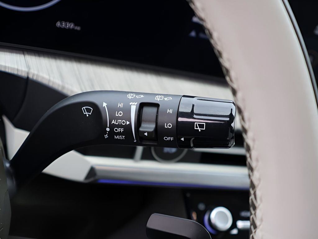 Used 2025 Hyundai Santa Fe Calligraphy AWD/4WD image 38