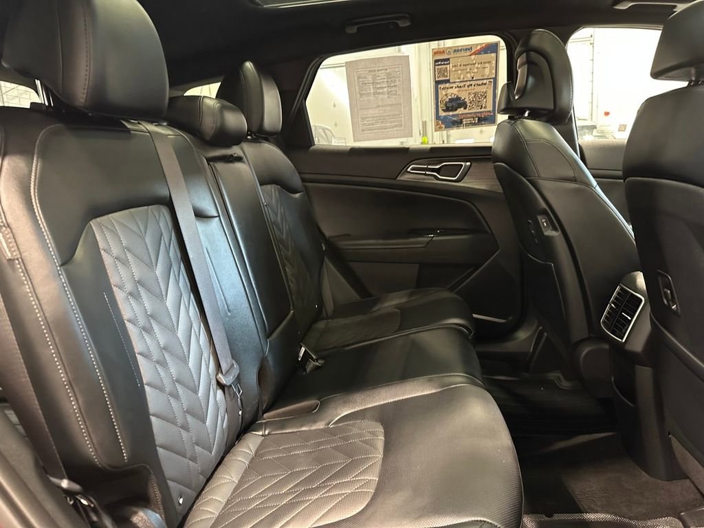 Used 2024 Kia Sportage X-Line w/ X-Line Premium Package image 32