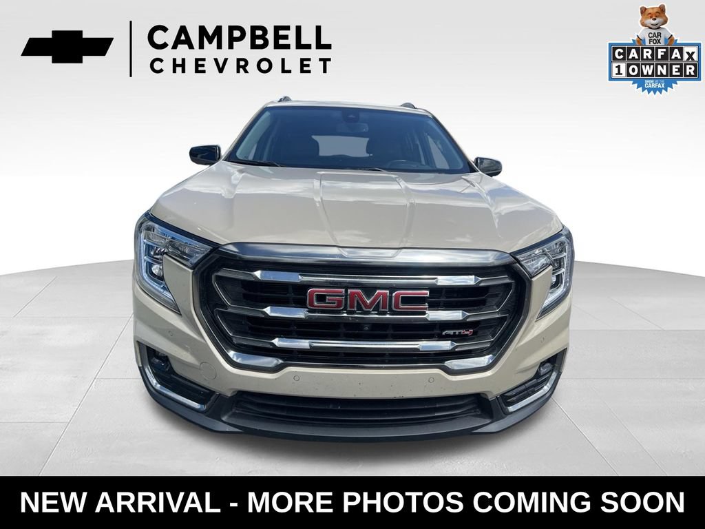 Used 2022 GMC Terrain AT4 w/ Tech Package AWD/4WD image 13
