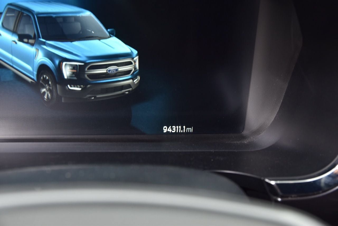 Used 2021 Ford F150 Lariat w/ Equipment Group 502A High AWD/4WD image 7