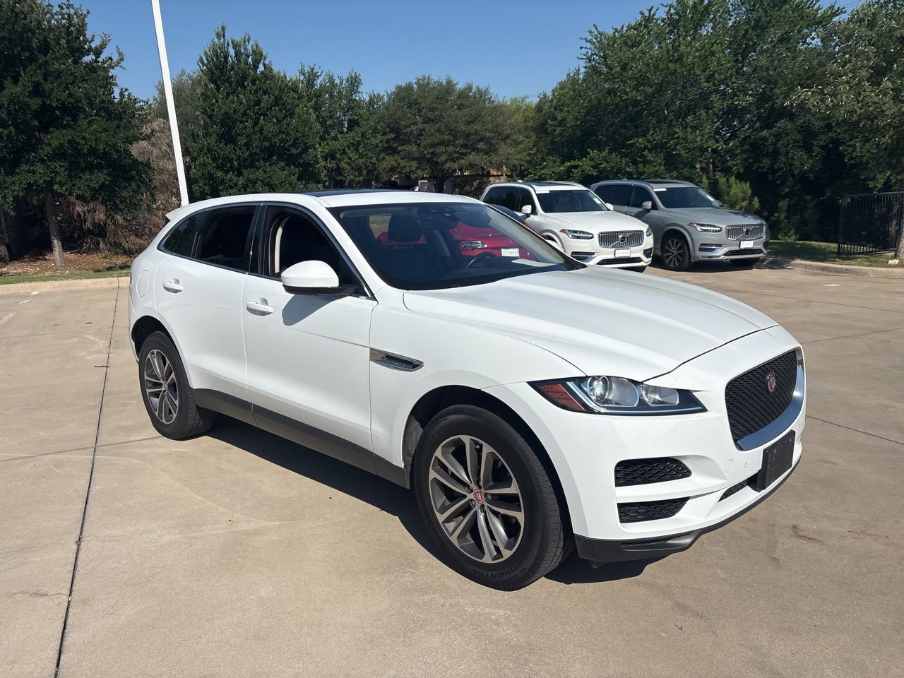 Used 2020 Jaguar F-PACE Premium AWD/4WD image 3