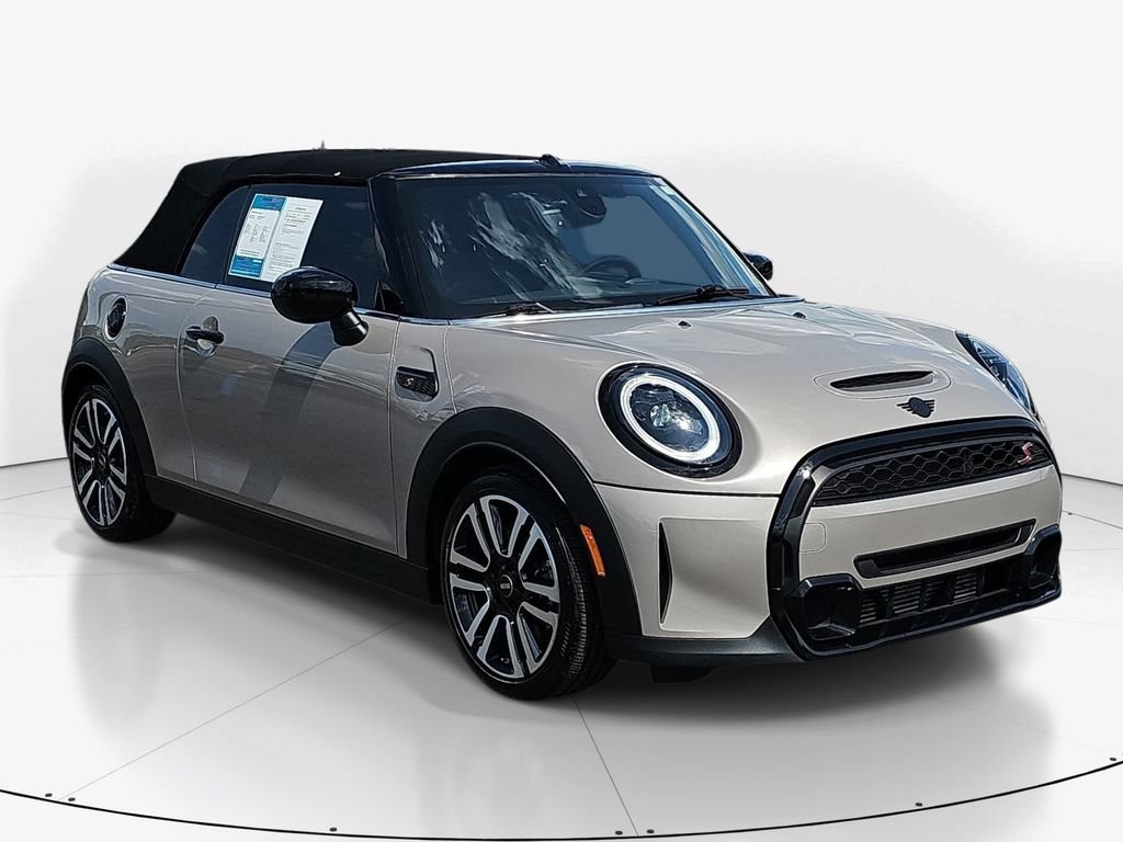 Used 2023 MINI Cooper S FWD image 3