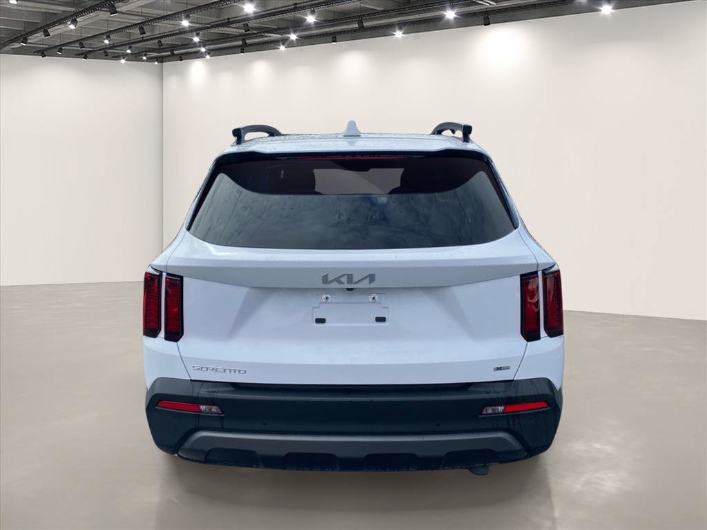 Certified 2023 Kia Sorento X-Line EX AWD/4WD image 7