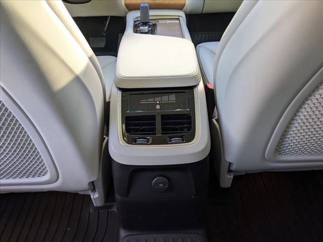 Used 2021 Volvo XC90 T8 Inscription Expression w/ Advanced Package image 19