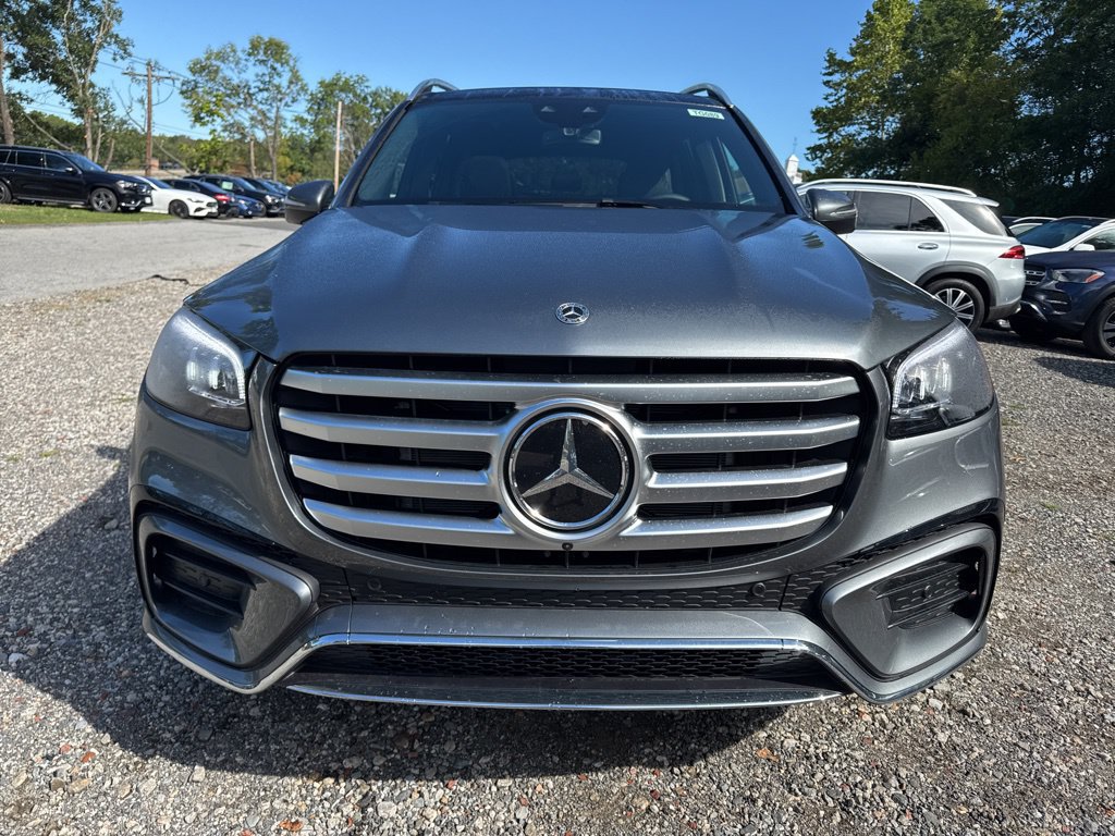 New 2026 Mercedes-Benz GLS 580 4MATIC image 2