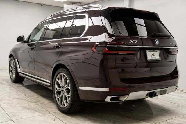 Used 2023 BMW X7 xDrive40i w/ Executive Package AWD/4WD image 9