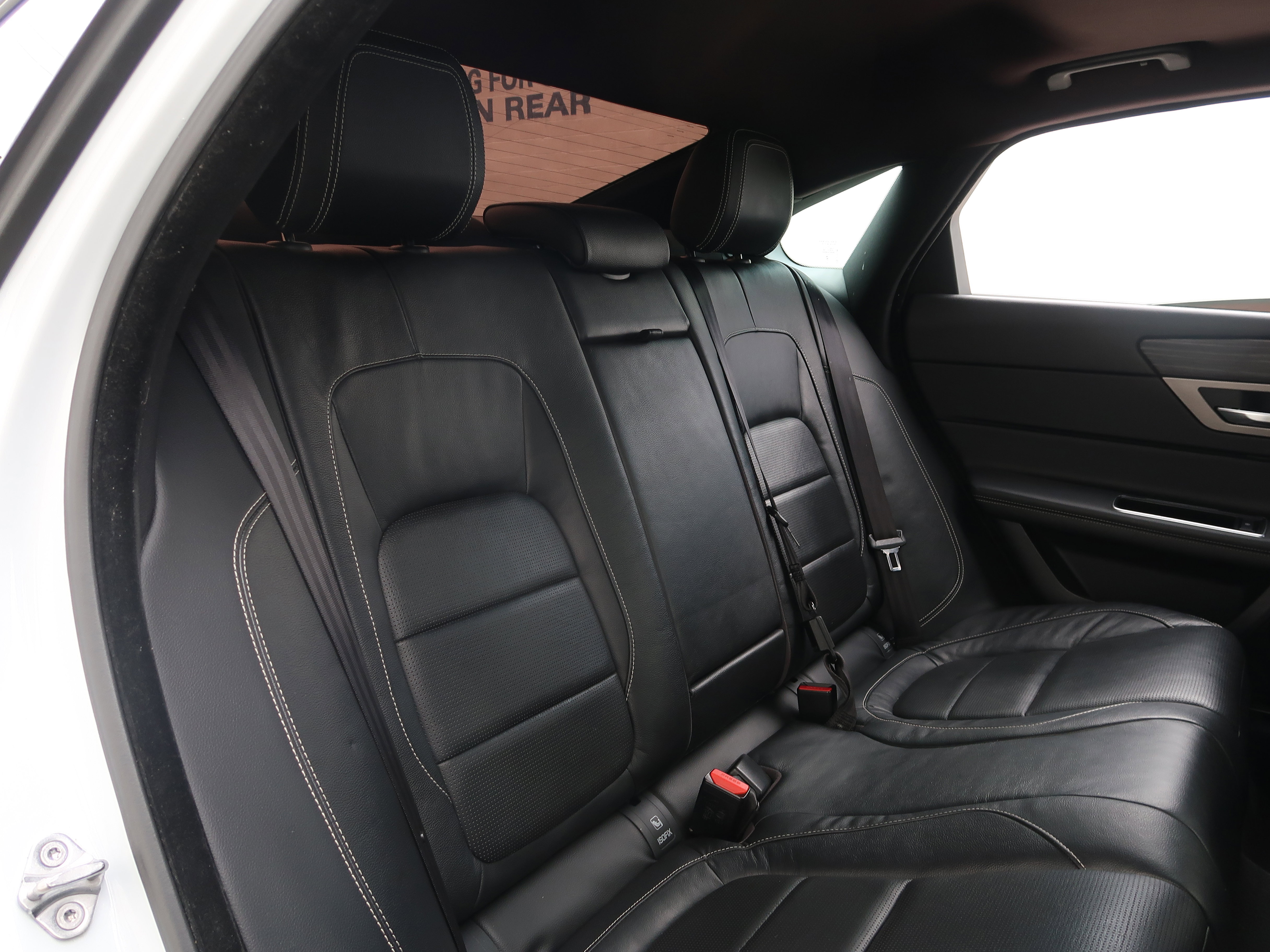 Used 2016 Jaguar XF S RWD image 42