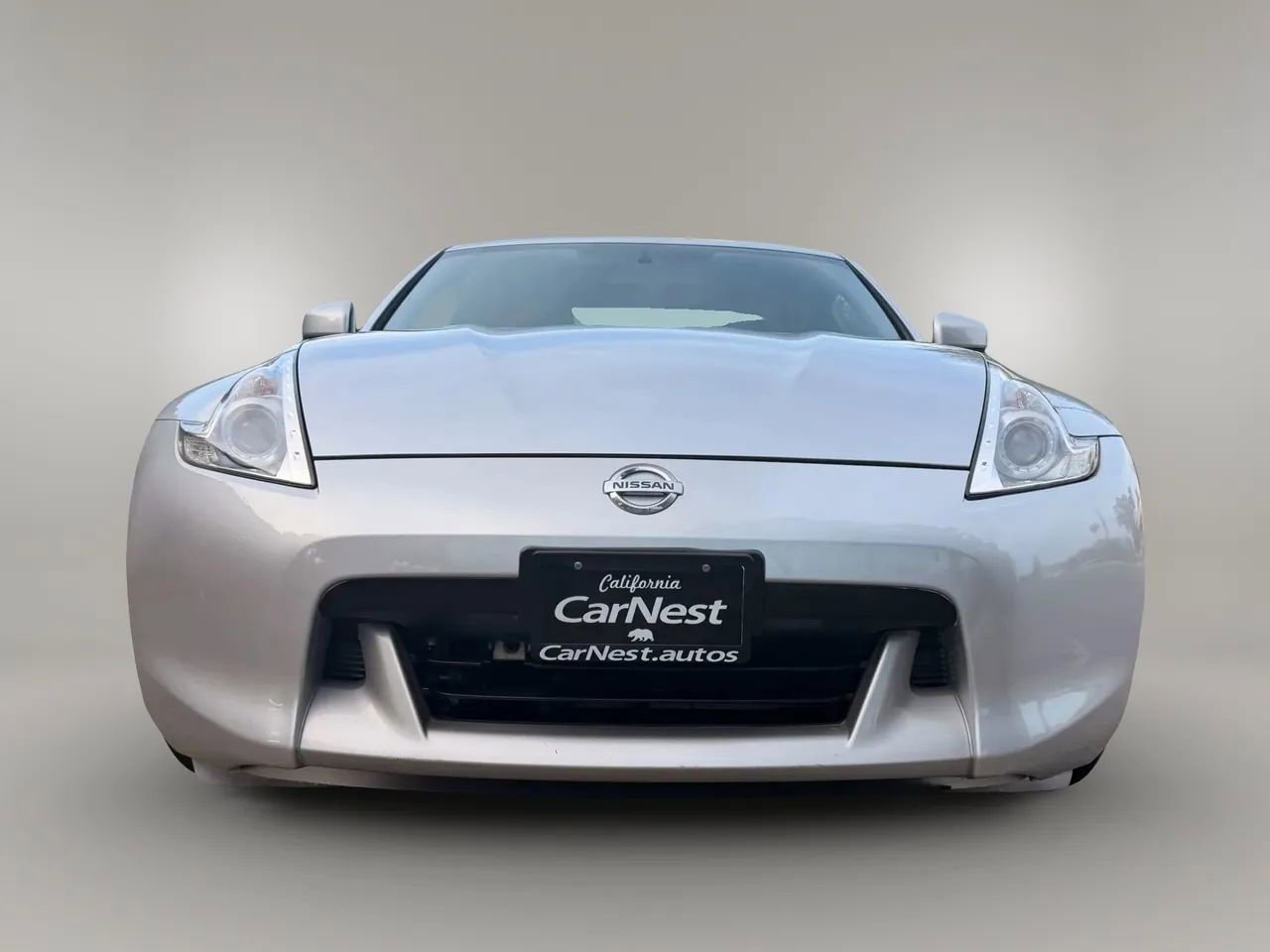 Used 2012 Nissan 370Z Coupe RWD image 4