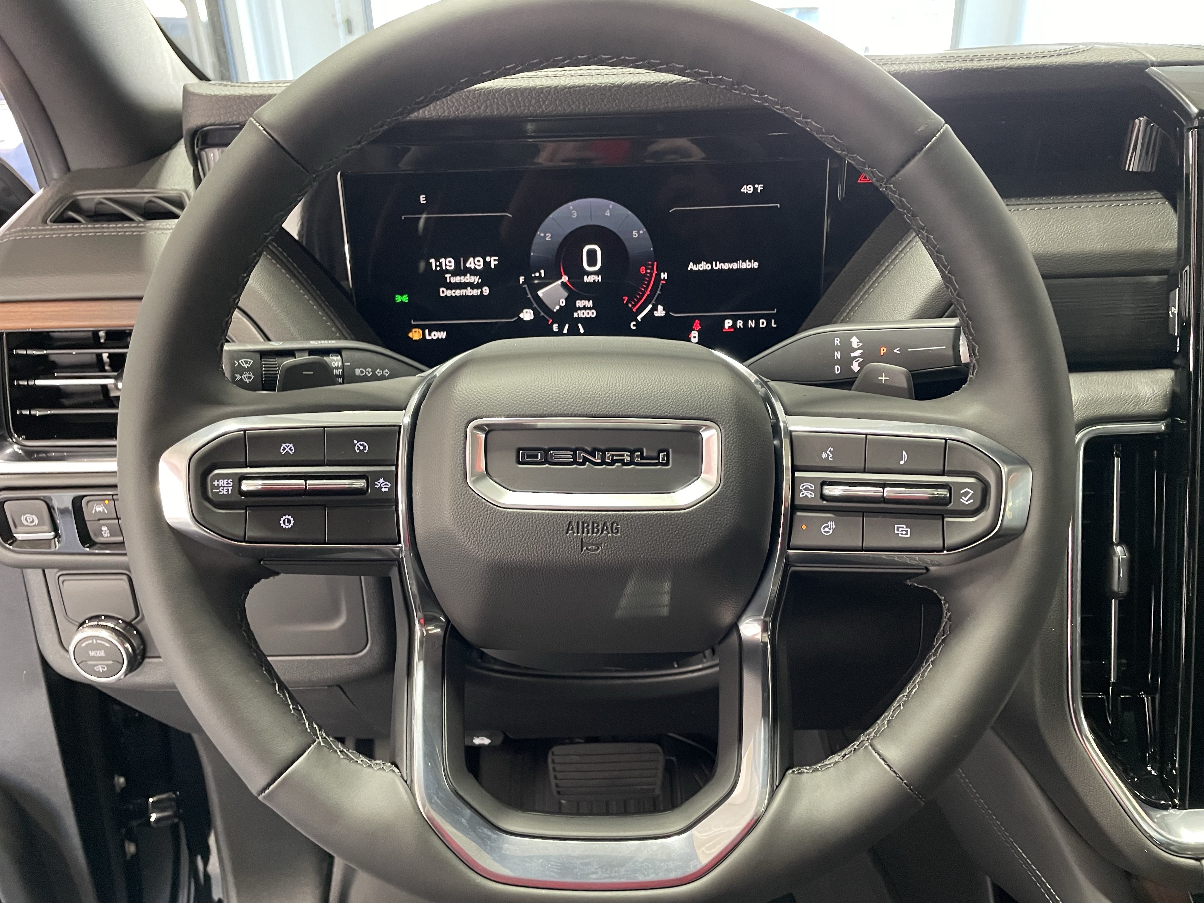 New 2026 GMC Yukon XL Denali w/ Sun & Power Step Package RWD image 19