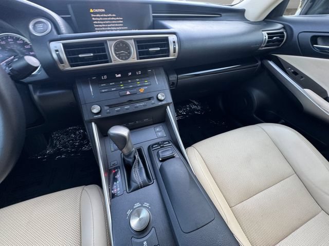 Used 2015 Lexus IS 250 w/ Navigation System Package RWD image 3