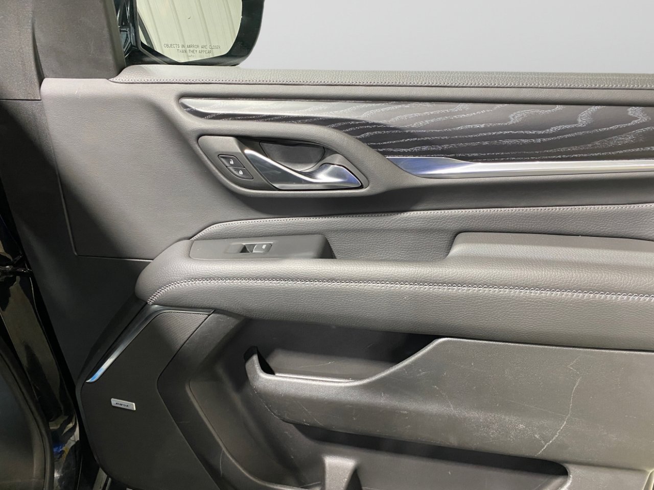 Used 2022 GMC Yukon XL Denali image 30