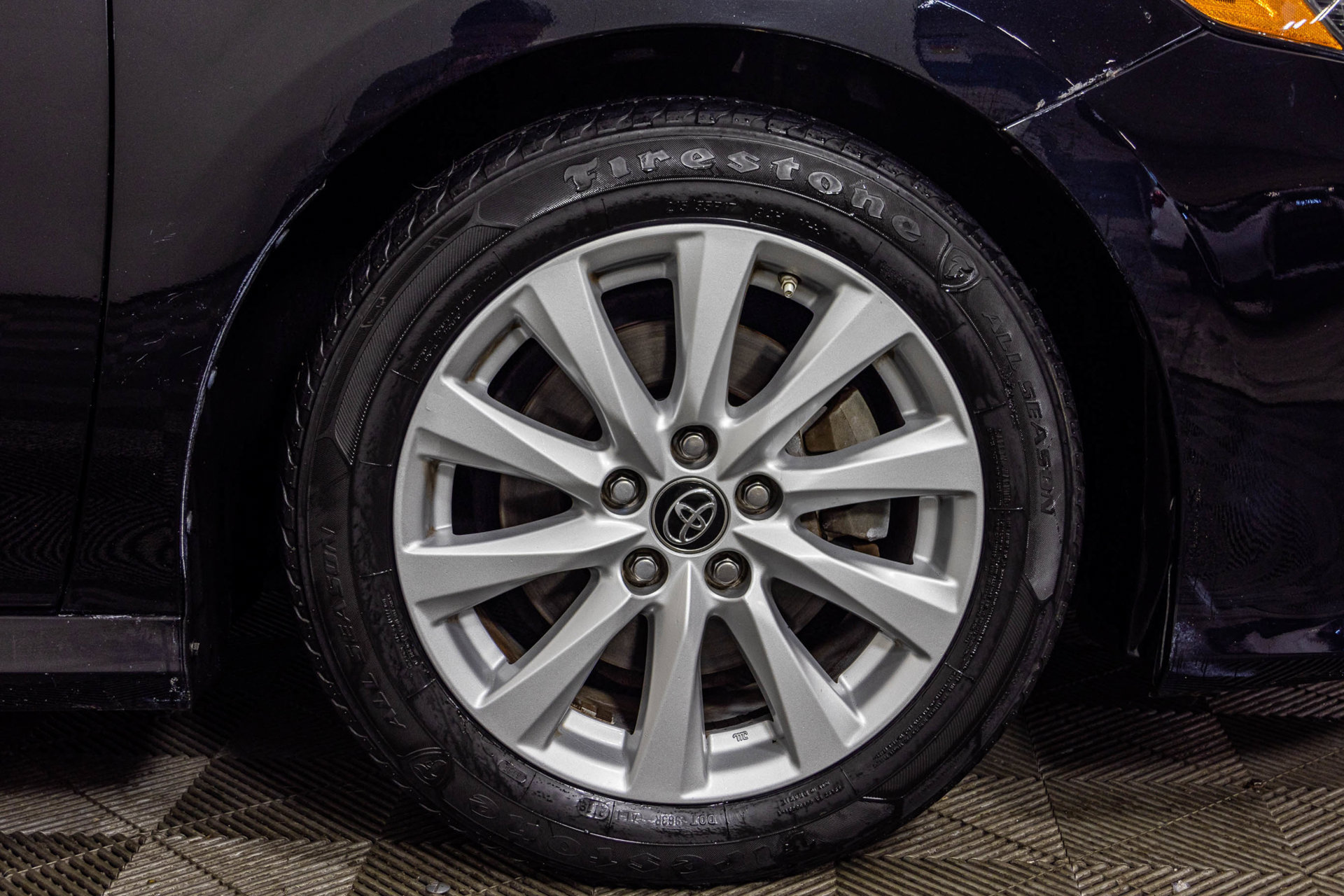 Used 2018 Toyota Camry LE FWD image 49