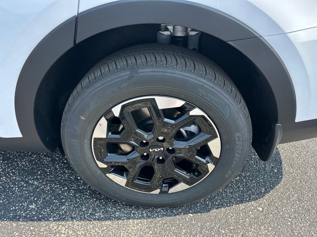 New 2025 Kia Sorento S image 37