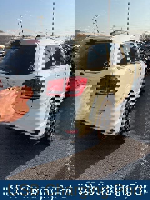 Used 2019 Dodge Journey SE w/ Connectivity Group image 4