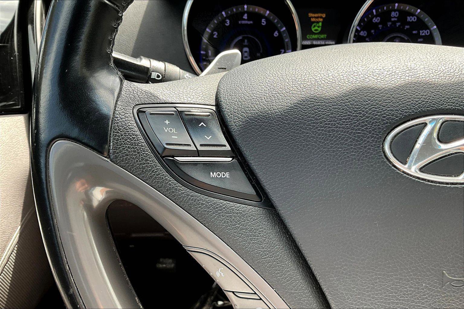 Used 2014 Hyundai Sonata Limited image 11