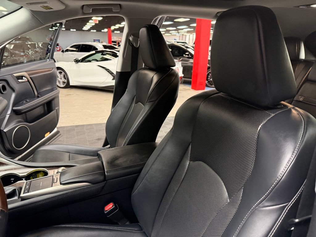 Used 2022 Lexus RX 450h AWD w/ Premium Package image 34
