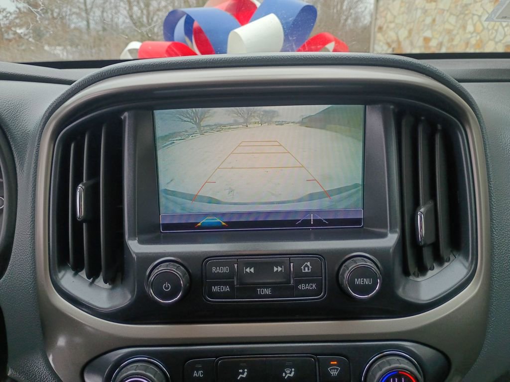 Used 2018 Chevrolet Colorado Z71 w/ LPO, Premium Interior Package image 20