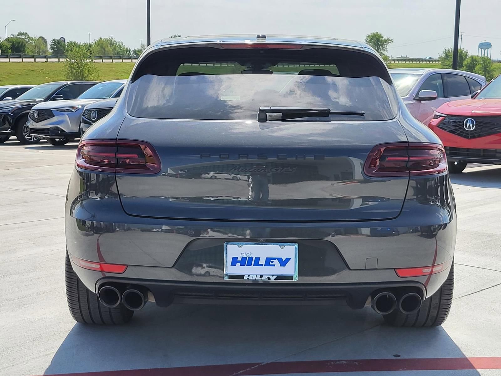 Used 2017 Porsche Macan GTS image 4