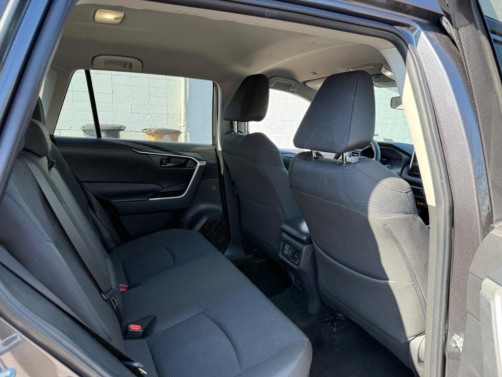 Used 2025 Toyota RAV4 LE image 11