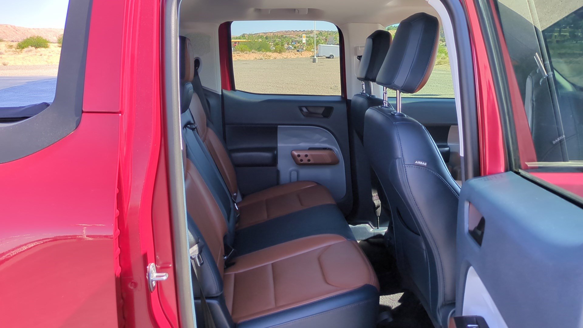 Used 2022 Ford Maverick Lariat w/ Lariat Luxury Package FWD image 31