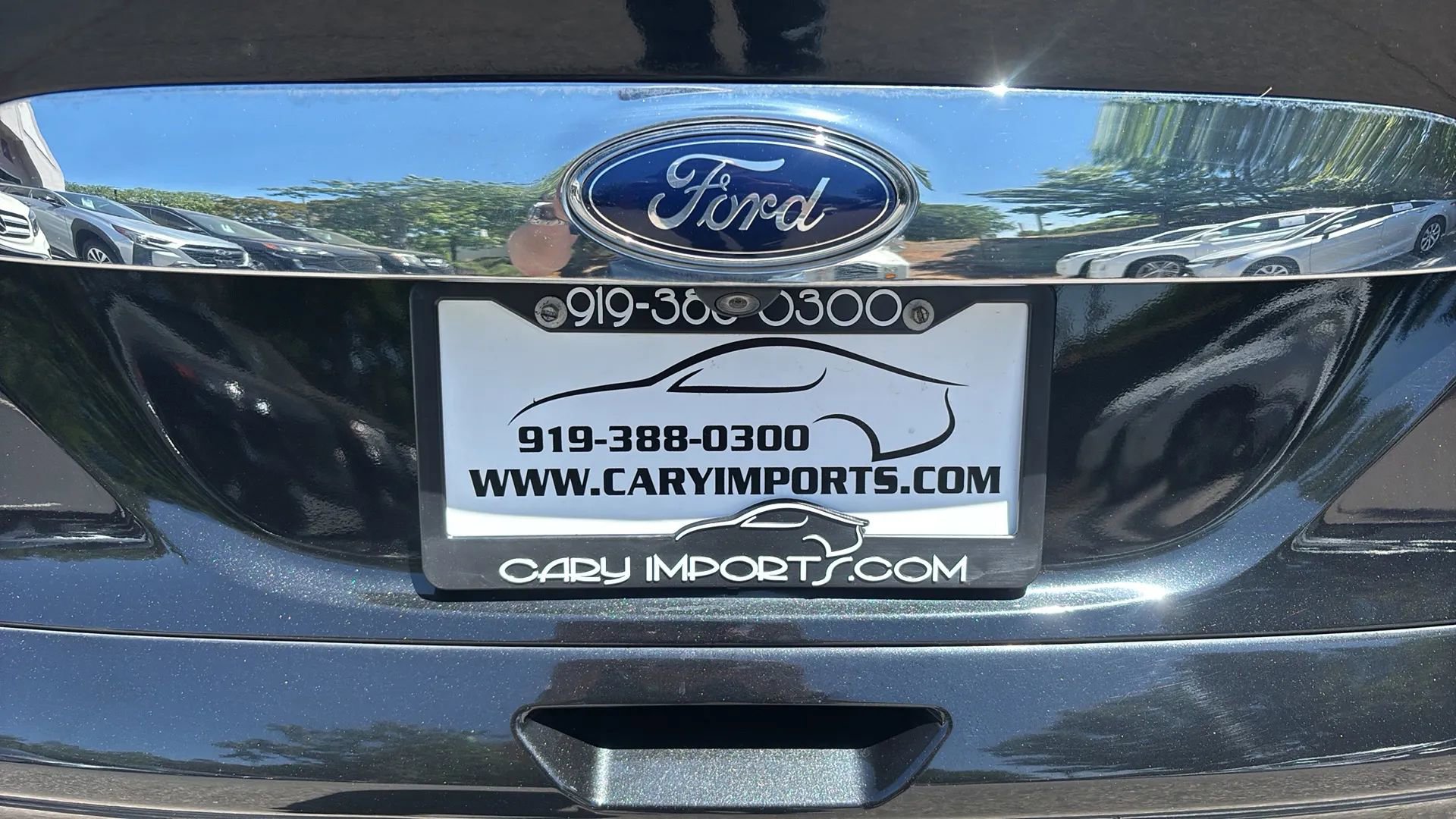 Used 2015 Ford Escape Titanium w/ Equipment Group 301A FWD image 21